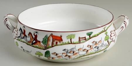 Hunting Scene Round Vegetable No Lid