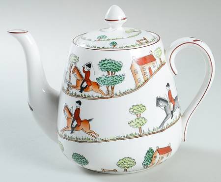 Hunting Scene Teapot & Lid