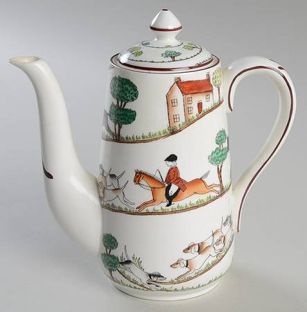 Hunting Scene Mini Coffee Pot & Lid