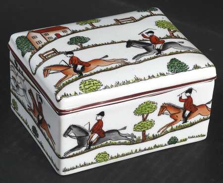 Hunting Scene Cigarette Box & Lid