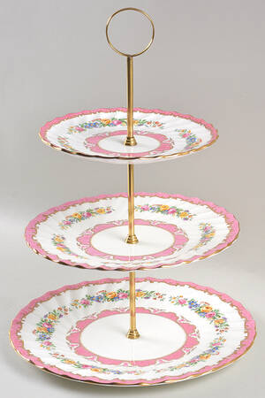Lyric Tunis (Scalloped) 3-Tiered Serving Tray (DP, SP, BB)