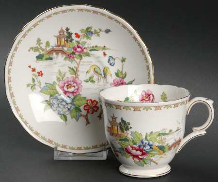 Pagoda Footed Cup & Saucer Set