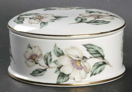 Pear Blossom Round Box & Lid