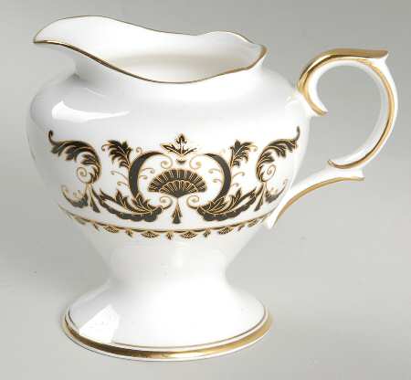 Regent Square Creamer