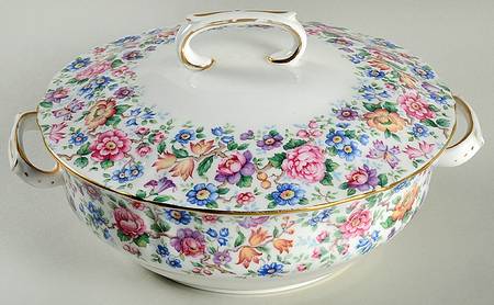 Springtime (Scalloped, Embossed) Round Covered Vegetable