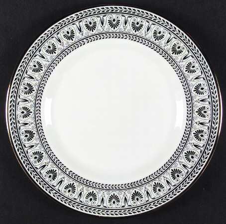 Victoria Black Dinner Plate