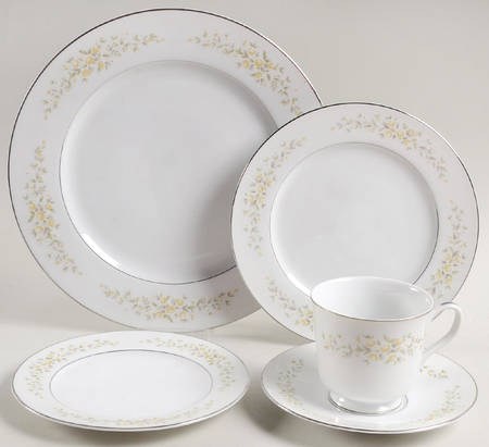 Carolyn 5 Piece Place Setting