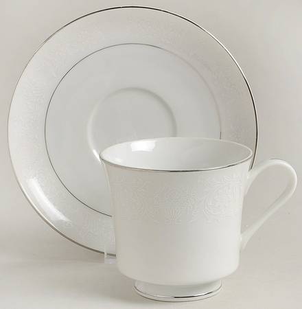 Lovelace Footed Cup & Saucer Set