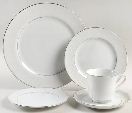Lovelace 5 Piece Place Setting