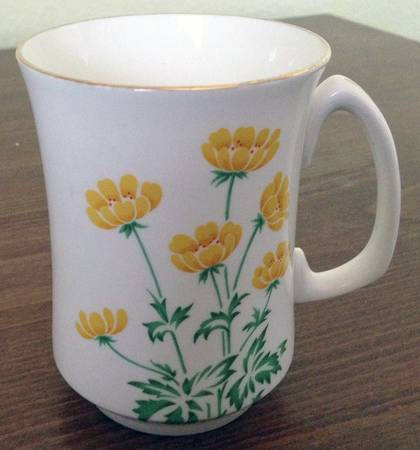 Surrey Buttercups Mug