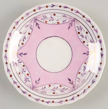 Ruskin (Pink) Saucer