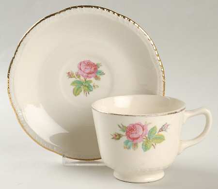 Calirose Footed Cup & Saucer Set