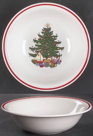 American Christmas Tree (Cream, Coupe) 9" Round Vegetable Bowl
