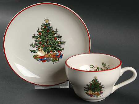 American Christmas Tree (Cream, Coupe) Flat Cup & Saucer Set
