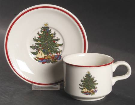 American Christmas Tree (Cream, Coupe) Flat Cup & Saucer Set