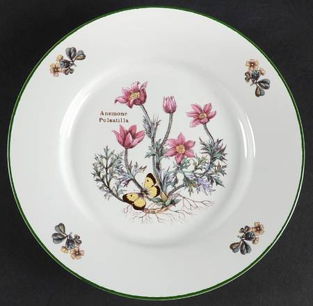 Florabunda (Smooth, Round) Salad Plate by Cuthbertson