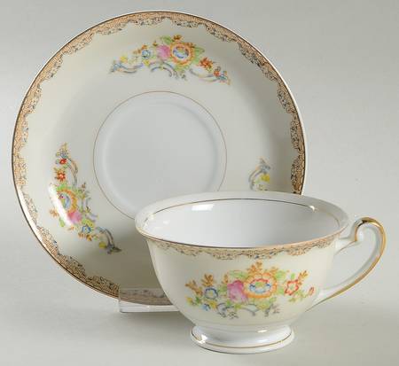CWJ1 Footed Cup & Saucer Set