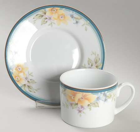 Tranquility Flat Cup & Saucer Set