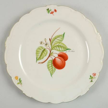 200 Luncheon Plate