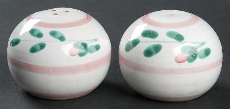 Nina Salt & Pepper Set