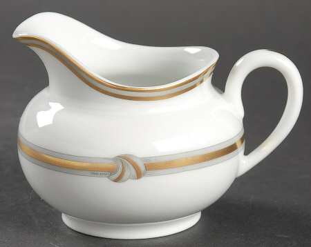Ruban Or Creamer