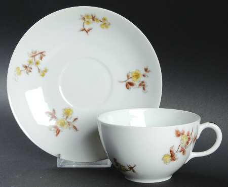 CHF332 Flat Cup & Saucer Set