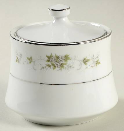 Ascot Sugar Bowl & Lid by Carlton (Japan)
