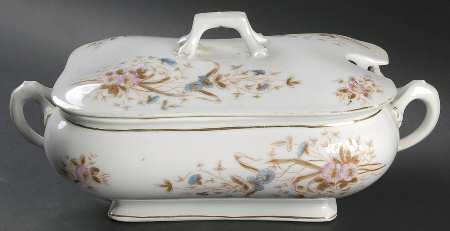 1446 Tureen &  Lid