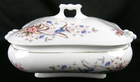 1446 Tureen & Lid