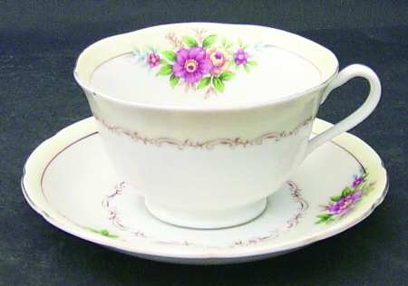 CHK4 Footed Cup & Saucer Set
