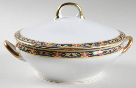 2317 Round Covered Vegetable