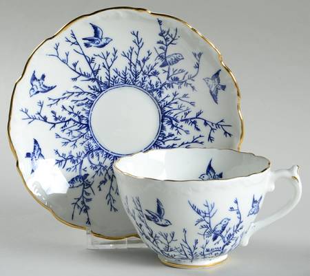 8365 Footed Cup & Saucer Set