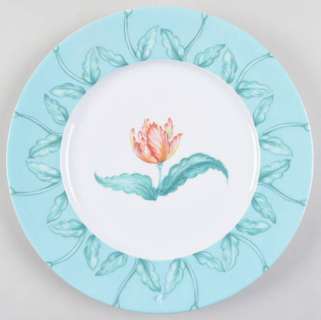 Fragrance Dinner Plate