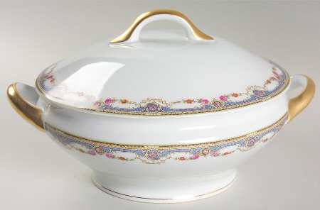 7143 Round Covered Vegetable