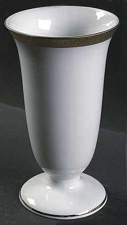 Pure Gold 8" Vase