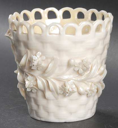 Vases 3'' Pierced Flowered Spill Vase