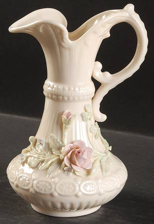 Vases 6'' Flowered Aberdeen Vase