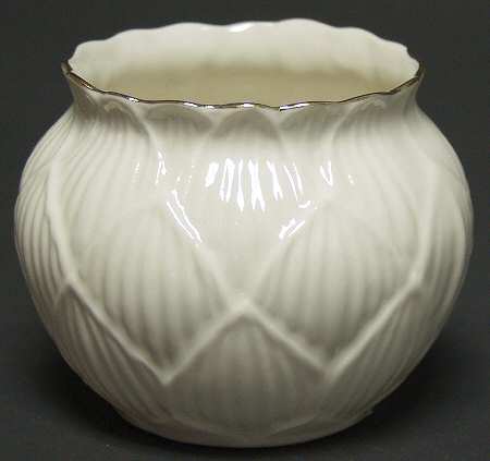 Collectors Society Lily Bowl