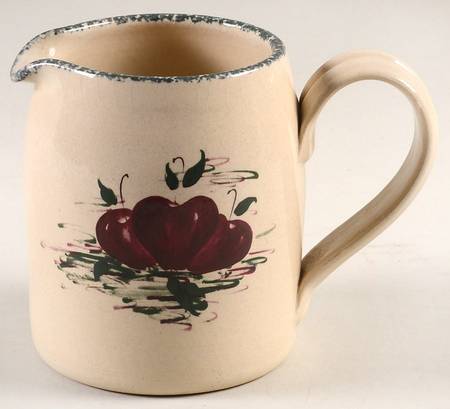 Burgandy Apple 16 Oz Pitcher