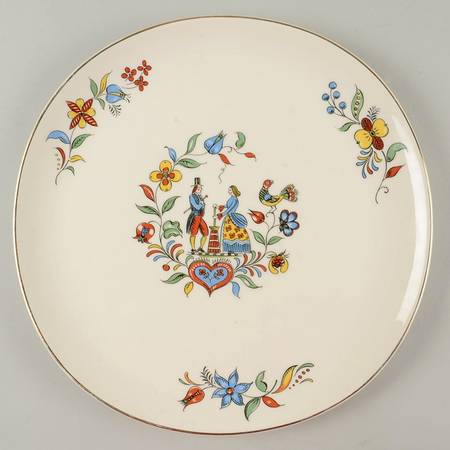 Dairy Maid (Iva Lure, Gold Trim) 12" Chop Plate (Round Platter)