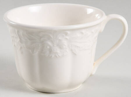 Country Chateau (All White) Breakfast Cup