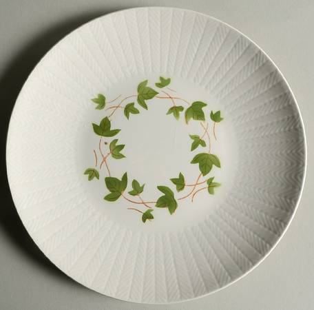 Feuilles D'Automne Salad Plate by Ceranord