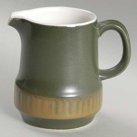 Vista Creamer