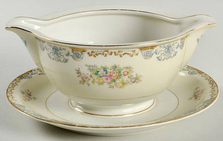 CIJ1 Gravy Boat with Attached Underplate