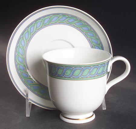 Torsada Footed Cup & Saucer Set