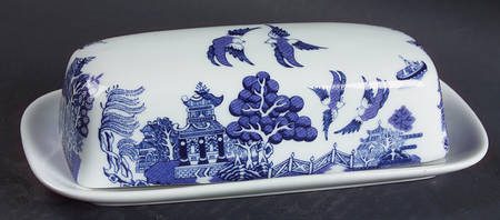 Blue Willow 1/4 Lb Covered Butter