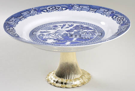 Blue Willow Cake Stand with 4"-5" Metal Pedestal  Hc