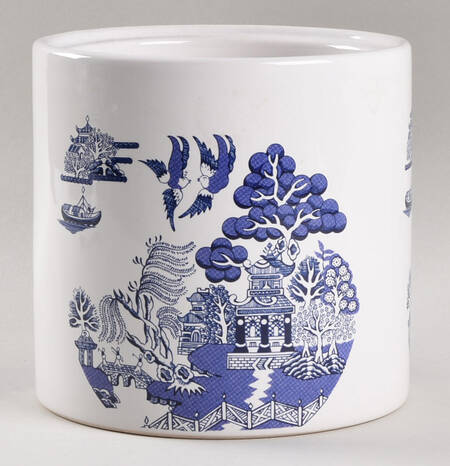 Blue Willow Medium Canister No Lid