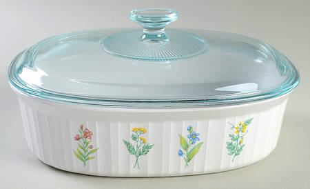 My Garden (Corelle) 2.5 Quart Oval Covered Casserole