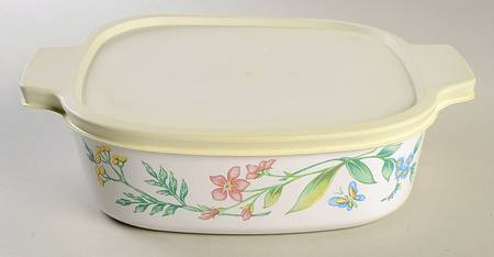 My Garden (Corelle) 1.5 Quart Square Casserole with Lid